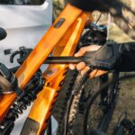 Thule-VeloSpace-3-3-Fahrrad-Plattform-Anhaengerkupplungs-Fahrradtraeger.jpg
